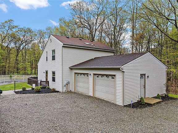 2nd image of 129 Lovi Rd
