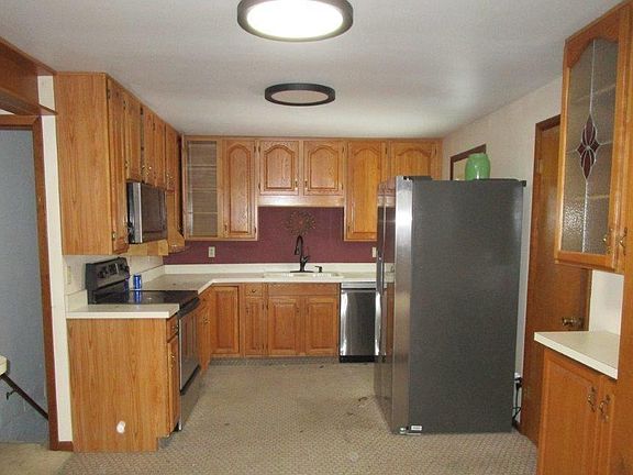 5th image of 4460 N Sullivan Rd