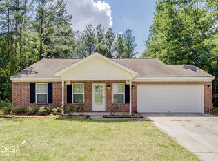 410 Shadowbrook Cir, Springfield, GA 31329