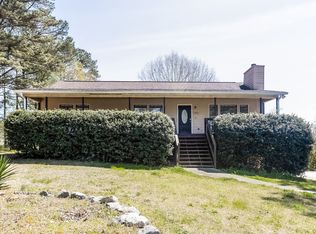 5489 E Emerald Ct, Acworth, GA 30102
