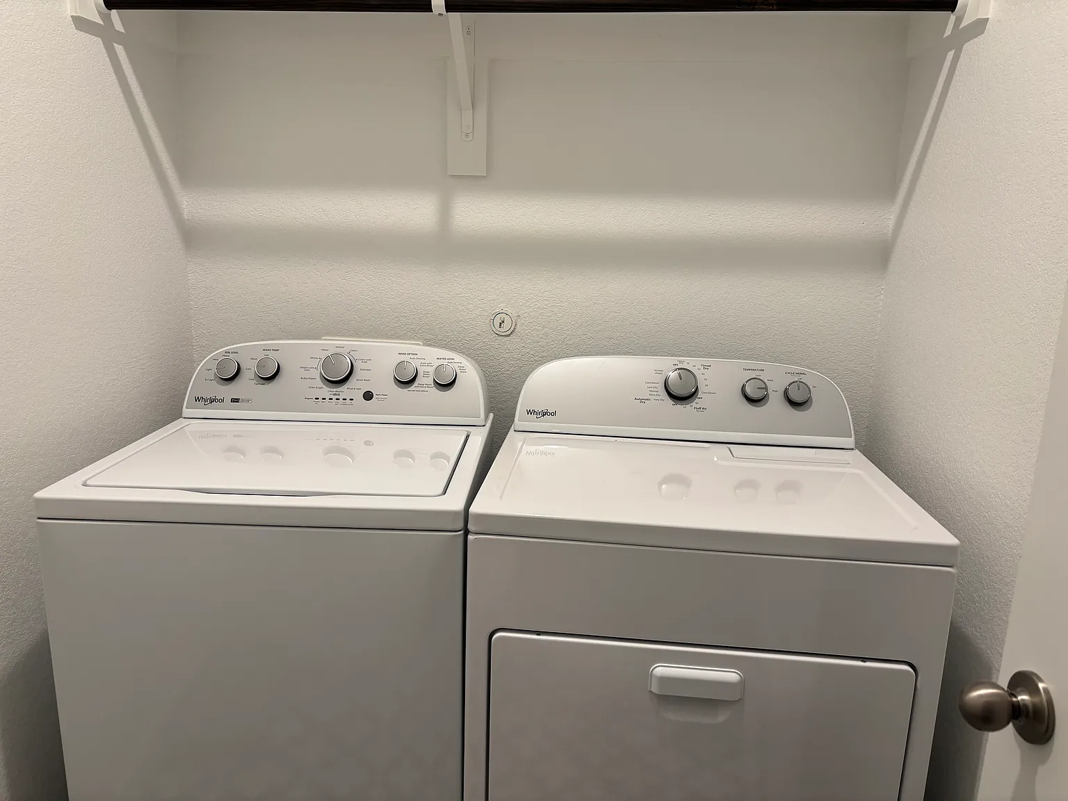 3 bed, 1583 sqft, $2,300 — Photo 4