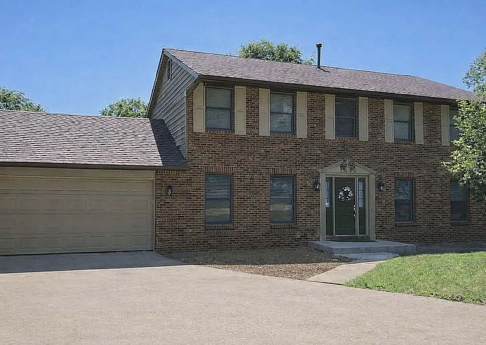 1st image of 1993 Mapleleaf Dr