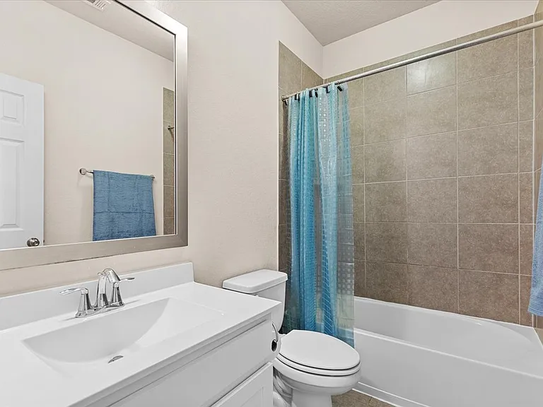 8722 Luckside — Photo 23
