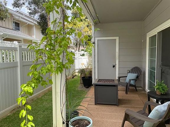 3rd image of 1122 Kukulu St APT 1603