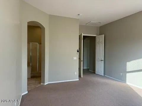 4 bed, 2.5 bath, 2507 sqft, $2,700 — Photo 3