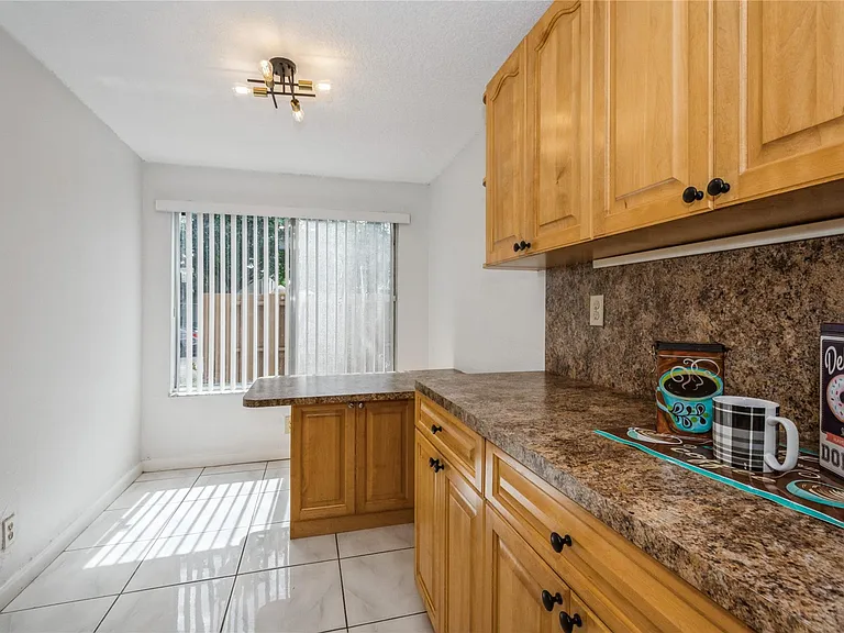 8208 NW 8th Pl — Photo 10