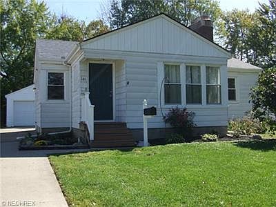 3rd image of 181 Burton St