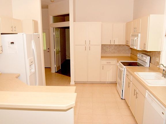 5th image of 3343 Newbliss Cir