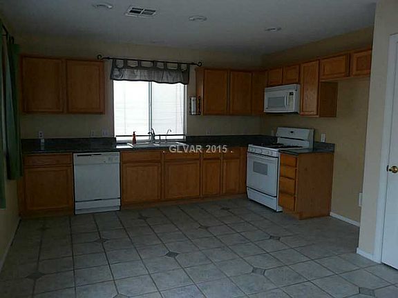 2nd image of 4370 Mangrove Bay St