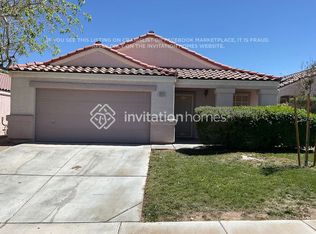 8525 Gracious Pine Ave, Las Vegas, NV 89143