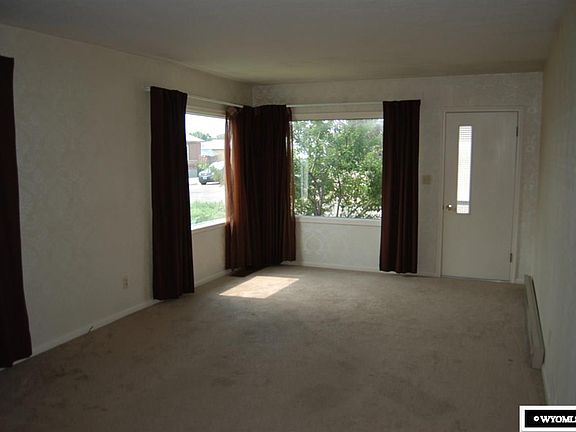5th image of 1100 Cedar Ave