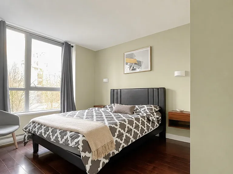 1438 Richards St #307 — Photo 15