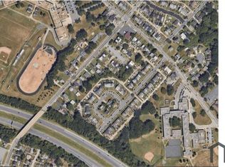 548 Chalcot Sq, Baltimore, MD 21221