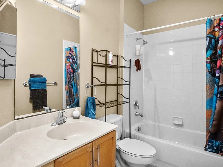 222 SW Manatee Springs Way — Photo 7