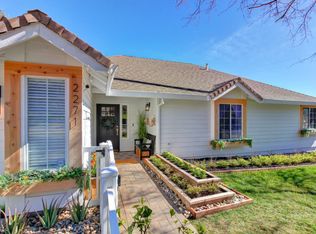 2271 Penryn Rd, Penryn, CA 95663