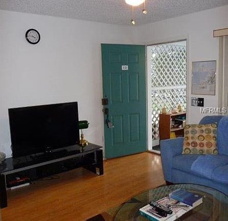 4th image of 2210 Vista Del Sol Cir Unit 512