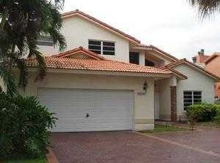 16760 NW 83rd Pl, Miami Lakes, FL 33016