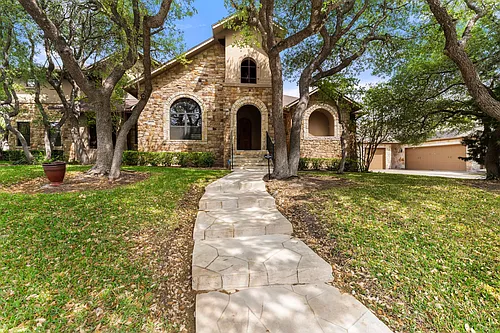 2633 Collingwood Dr Photo 1