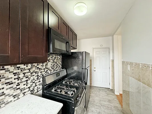 Rented by Pear NYC LLC | media 15
