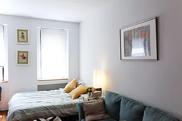 Rented by David H. Kim, LREB
