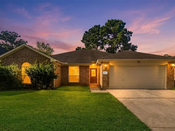 8502 Hunters Village Dr, Humble, TX 77346