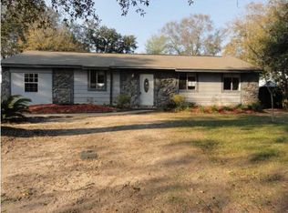 6013 Syrcle Ave, Milton, FL 32570