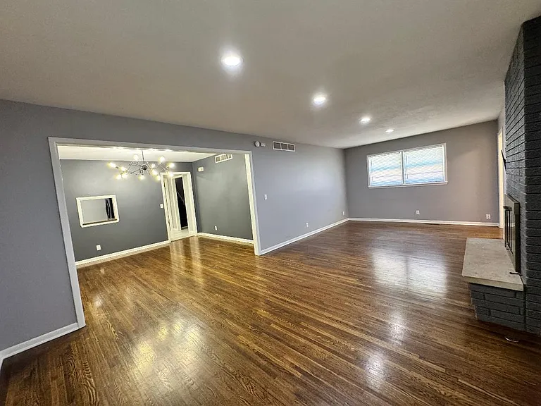 3505 E Mount Vernon Rd — Photo 5
