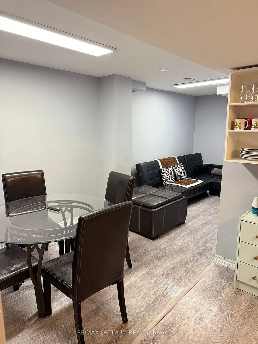 Building Photo - 3250 Apricot St #BASEMENT