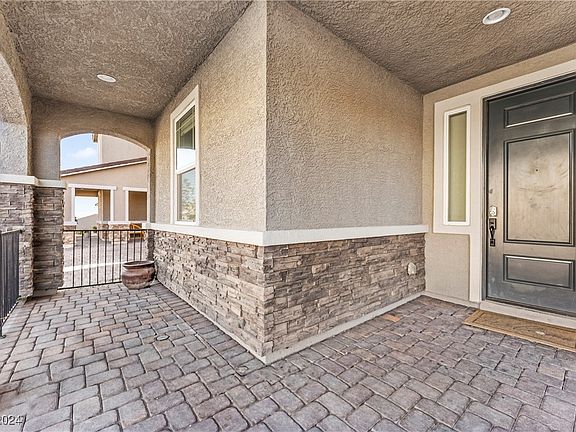 5th image of 159 Baru Belin Ave
