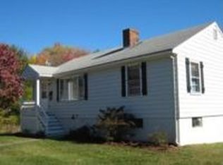 4 Preston St, Wakefield, MA 01880