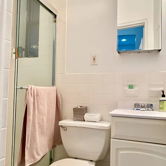224 E 27th St #1C — Photo 6