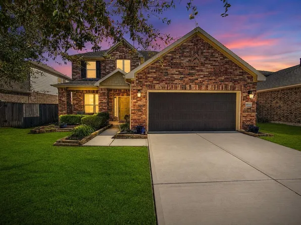 1904 Emerald Breeze Ct, Houston, TX 77089