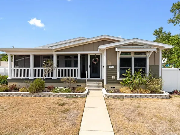 2715 9th Ave N, Saint Petersburg, FL 33713