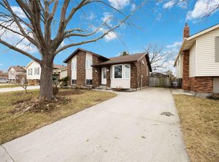 391 Bradford Dr, Sarnia, ON N7S 5R4