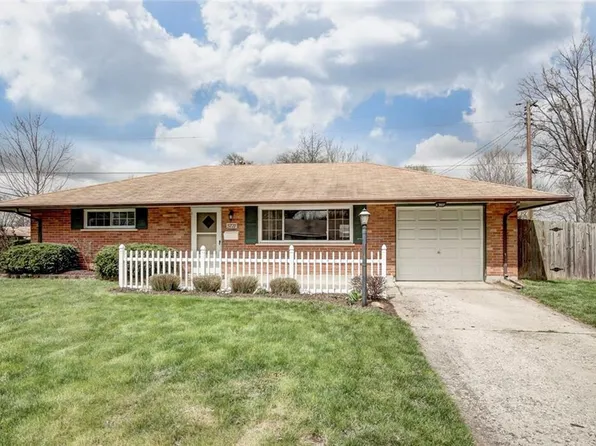 3727 Elmira Dr, Dayton, OH 45439