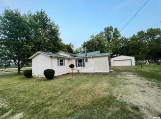 605 Chestnut St, Browns, IL 62818