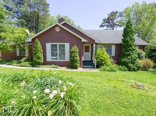 80 Applewood Dr, Tiger, GA 30576