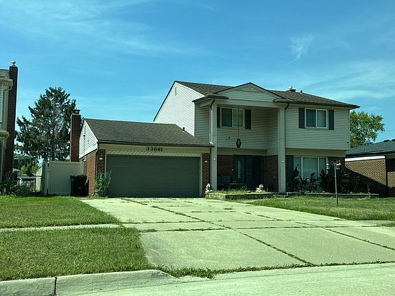 3rd image of 33661 Sebastian Lane Dr