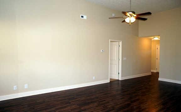 3rd image of 186 Fox Mdw Lot 186