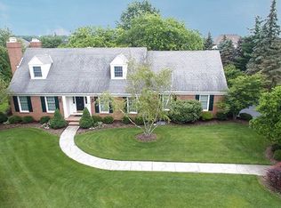 25666 Willowbend Rd, Perrysburg, OH 43551