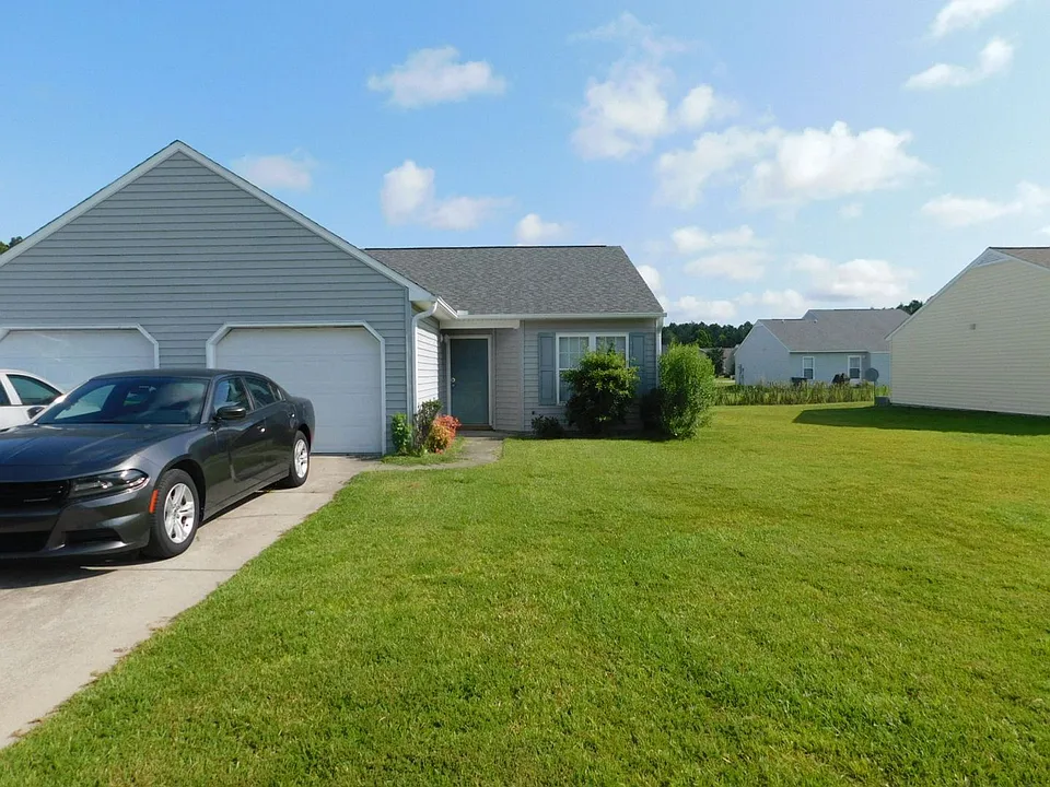 111 Jerrett Ln
