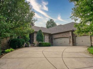 5290 S Whitmore Ave, Springfield, MO 65810