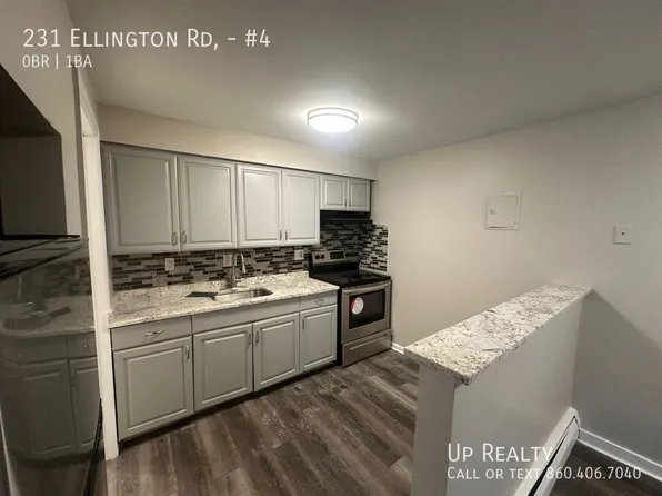 231 Ellington Rd, East Hartford, CT