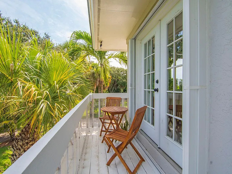 1635 S Highway A1A — Photo 37