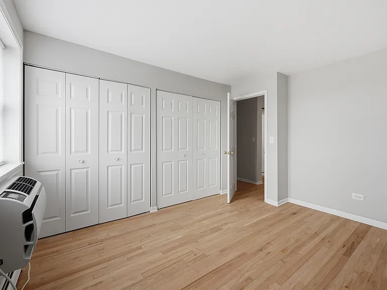 4600 N Cumberland Ave #502 — Photo 9