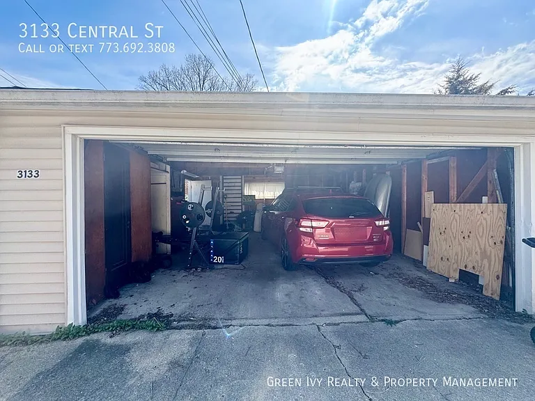 3133 Central St — Photo 16