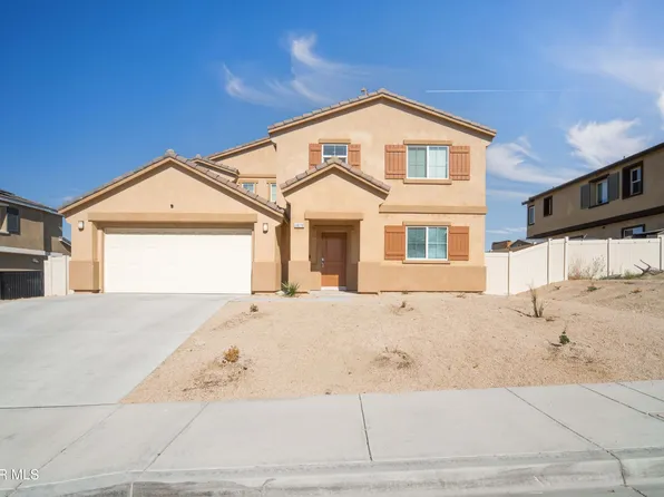 38218 Chapelle St, Palmdale, CA 93552