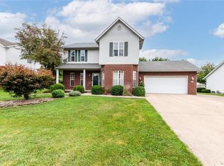 145 Falcon Dr, Highland, IL 62249