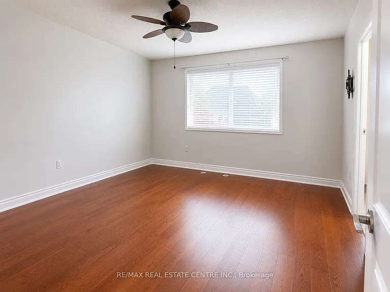 904 Zelinsky Cres — Photo 15