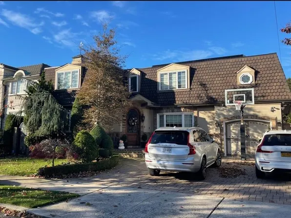 156-34 89th St, Howard Beach, NY 11414